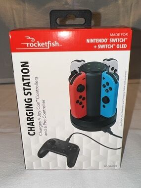 Rocketfish Charging Station for Nintendo Switch - Red & Blue Accent